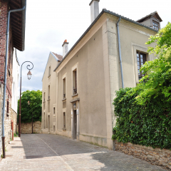 Entrée de la bibliothèque d'études rousseauistes